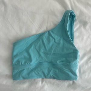 Align asymmetrical bra